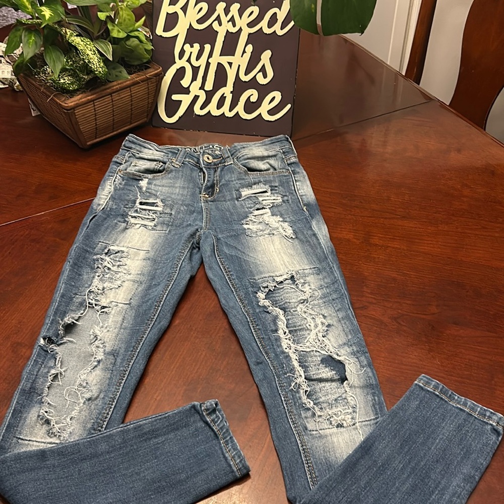 Vanilla Star Mid Rise Skinny Jeans